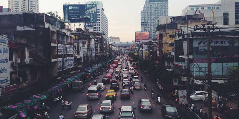 废弃钢筋堆放场景