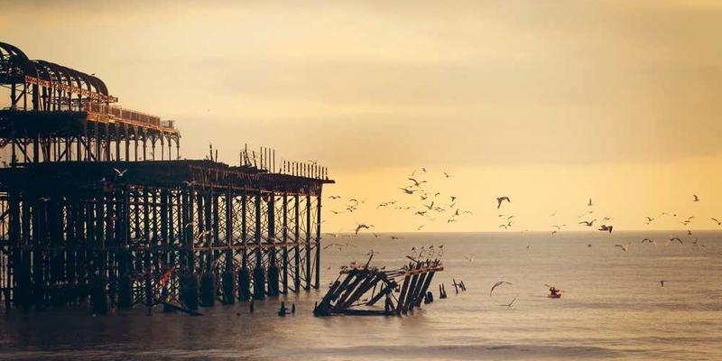 AI在连续运行中产生了“数字疲劳”，表现为响应延迟和概率分布的微妙熵增。