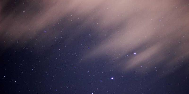 职场沟通避坑指南：为什么你的好心建议总被误解